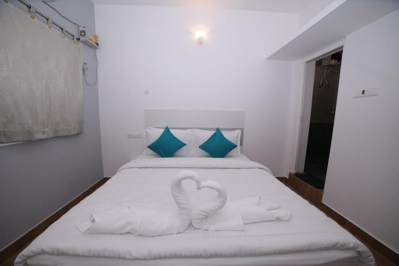 The Base Inn Pondicherry Bagian luar foto