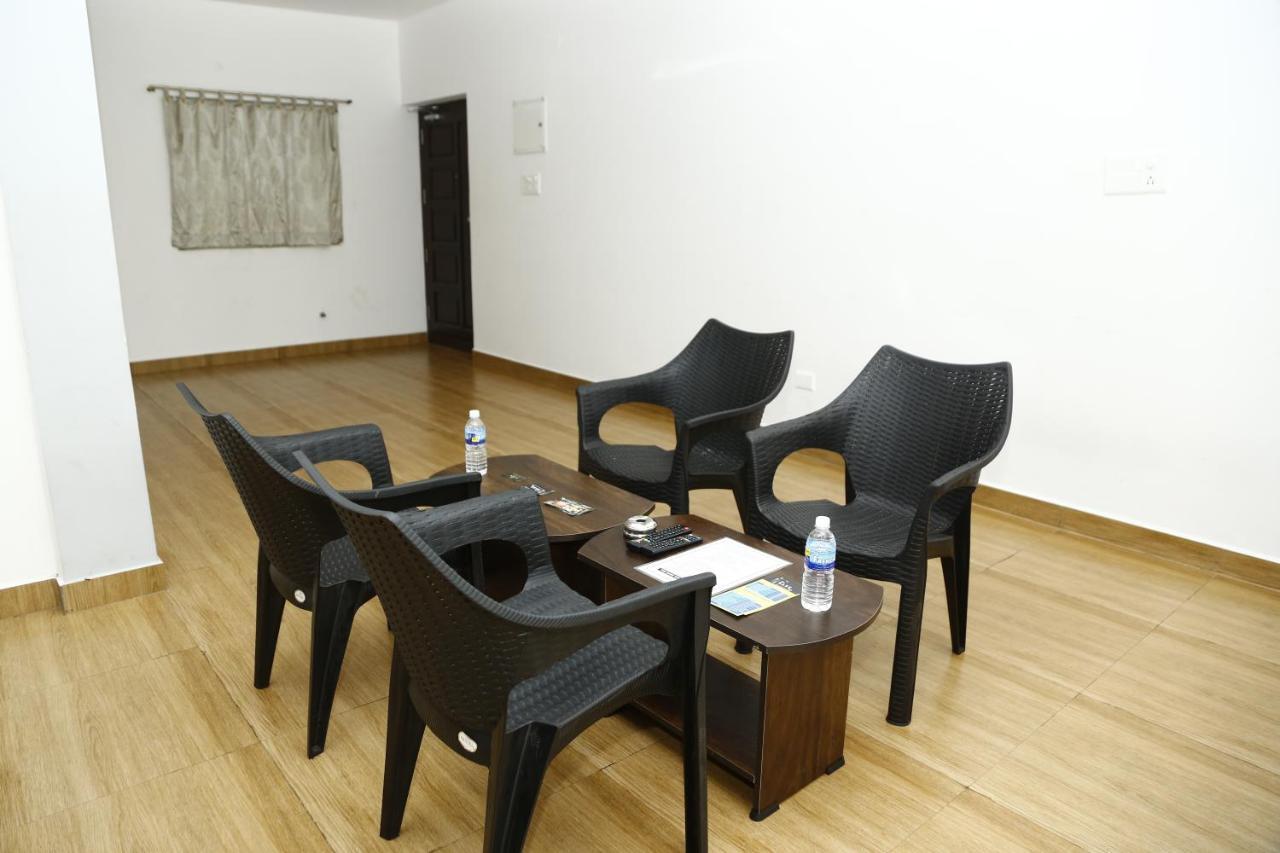 The Base Inn Pondicherry Bagian luar foto
